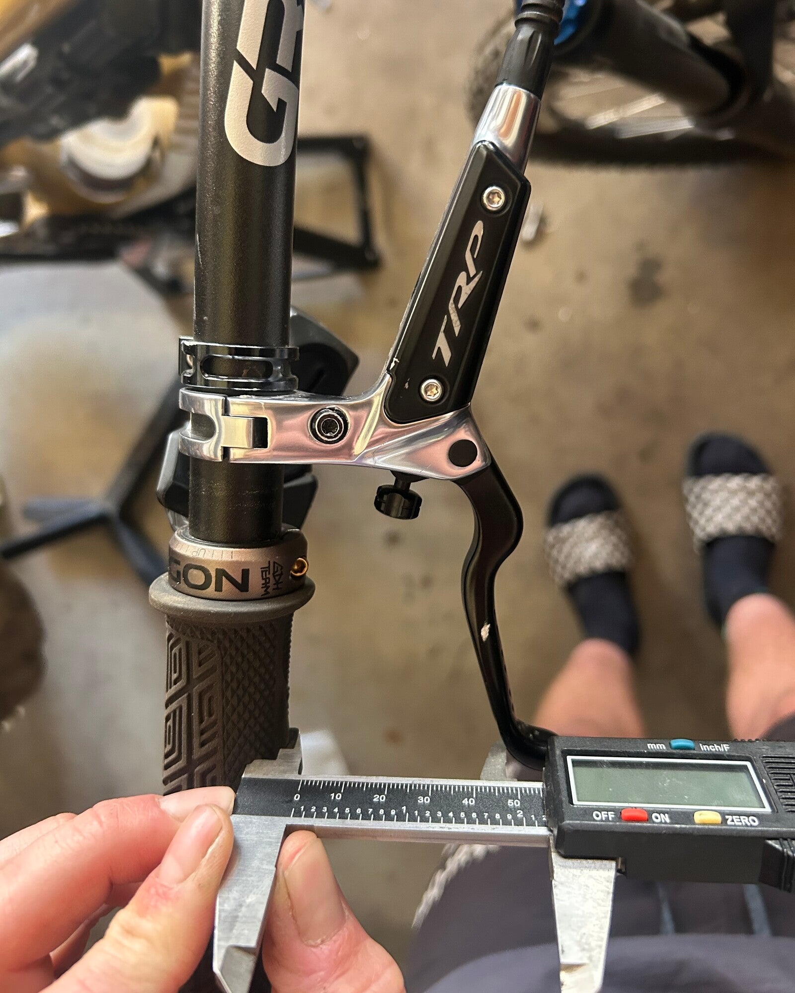 break lever is measured