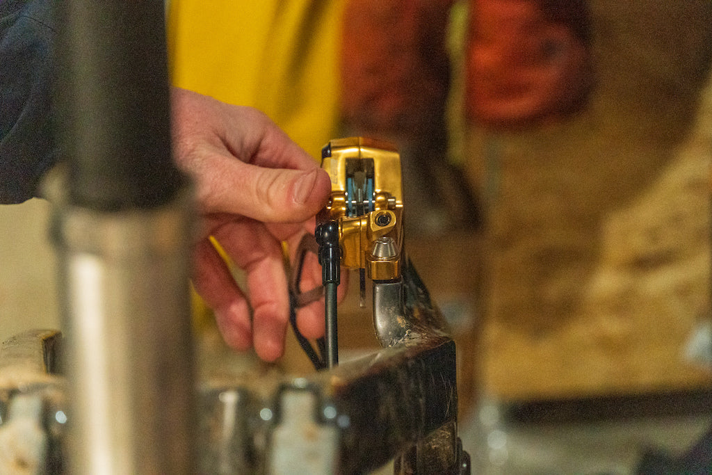An old rotor to wiggle the pads back and forth